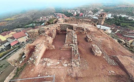 Estancias halladas de lo que fue el espacio habitacional de la fortaleza.