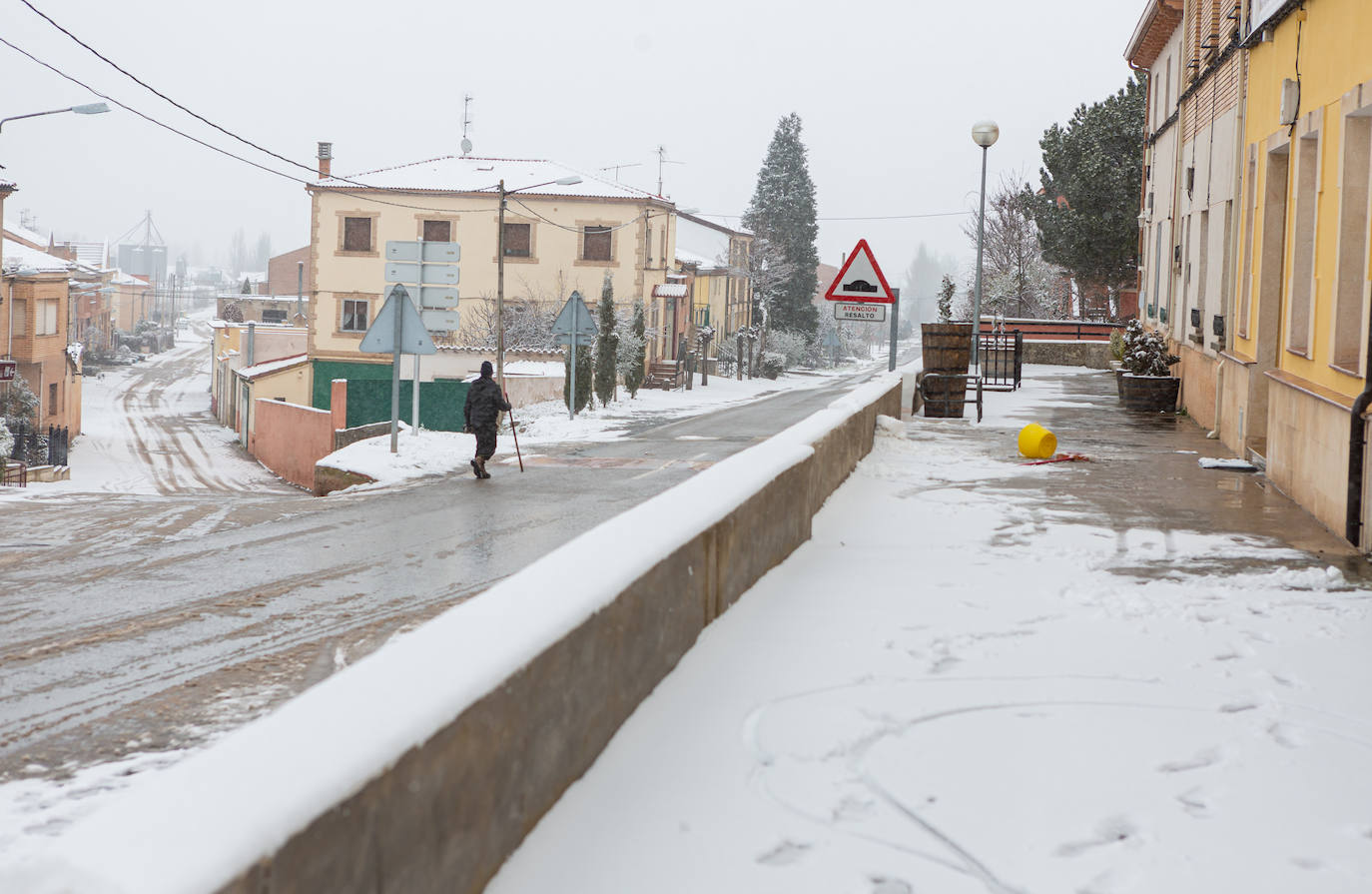 Fotos: Jornada de nieve en Uruñuela