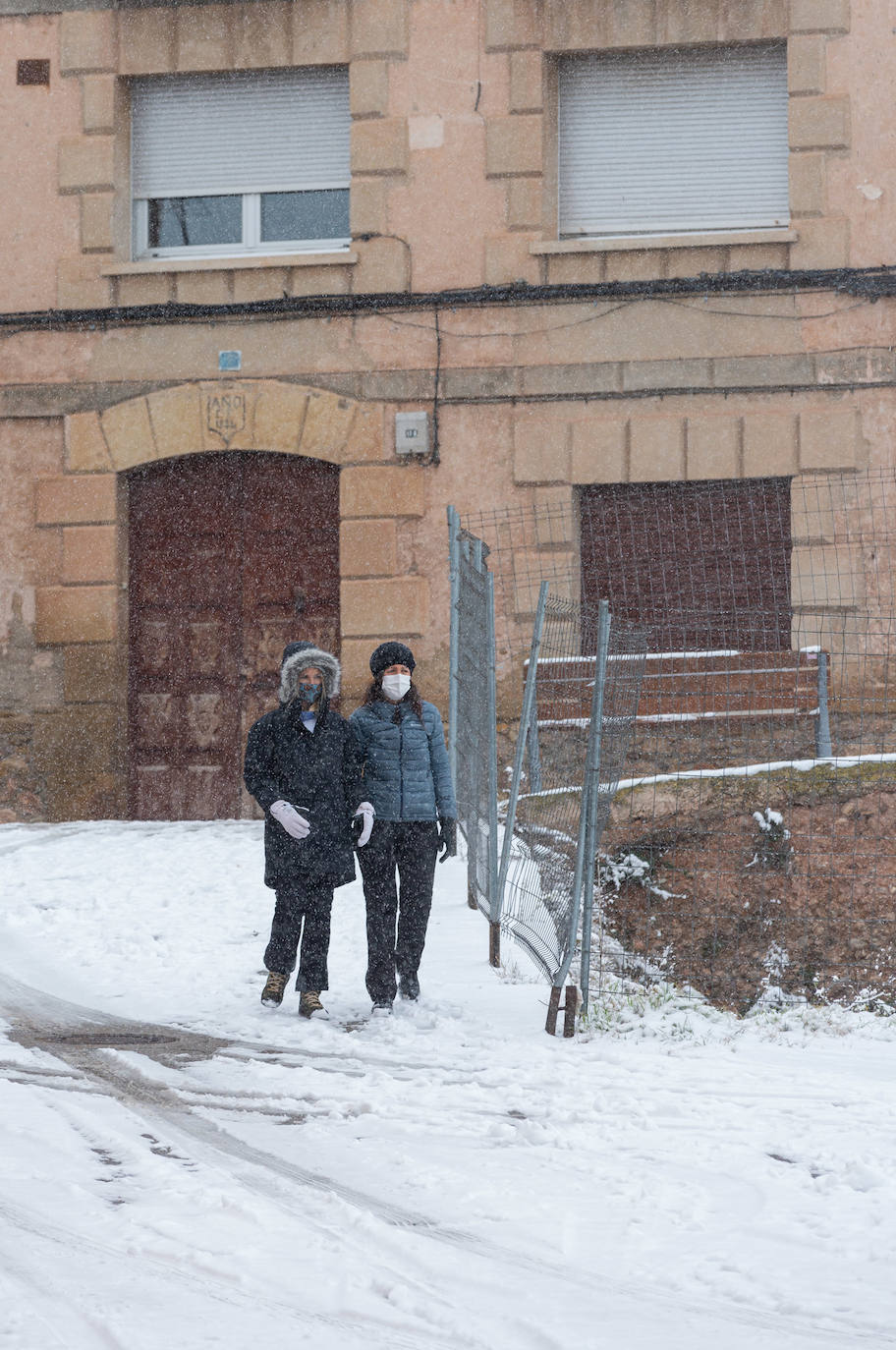 Fotos: Jornada de nieve en Uruñuela