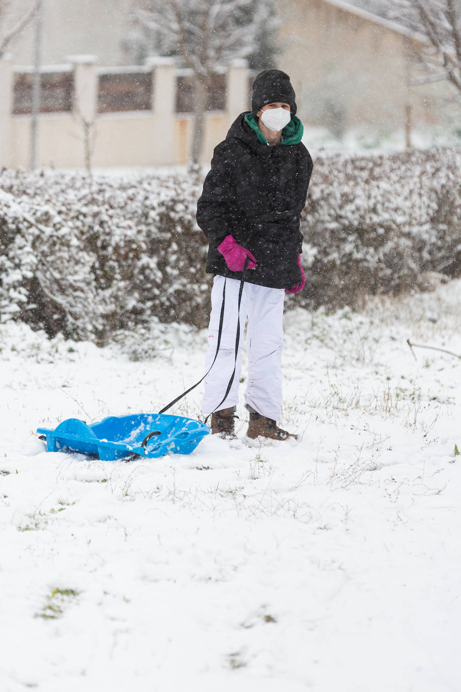 Fotos: Jornada de nieve en Uruñuela