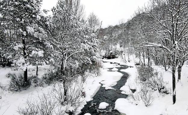 La sierra vestida de blanco