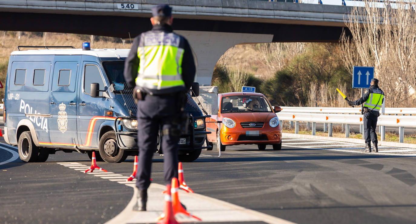 Fotos: Dispositivo especial de control de la movilidad