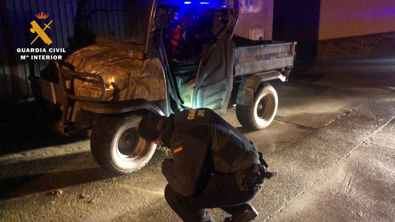 Imagen secundaria 2 - Investigan un triple atropello cometido con el coche de la exteniente de alcalde de Villamediana