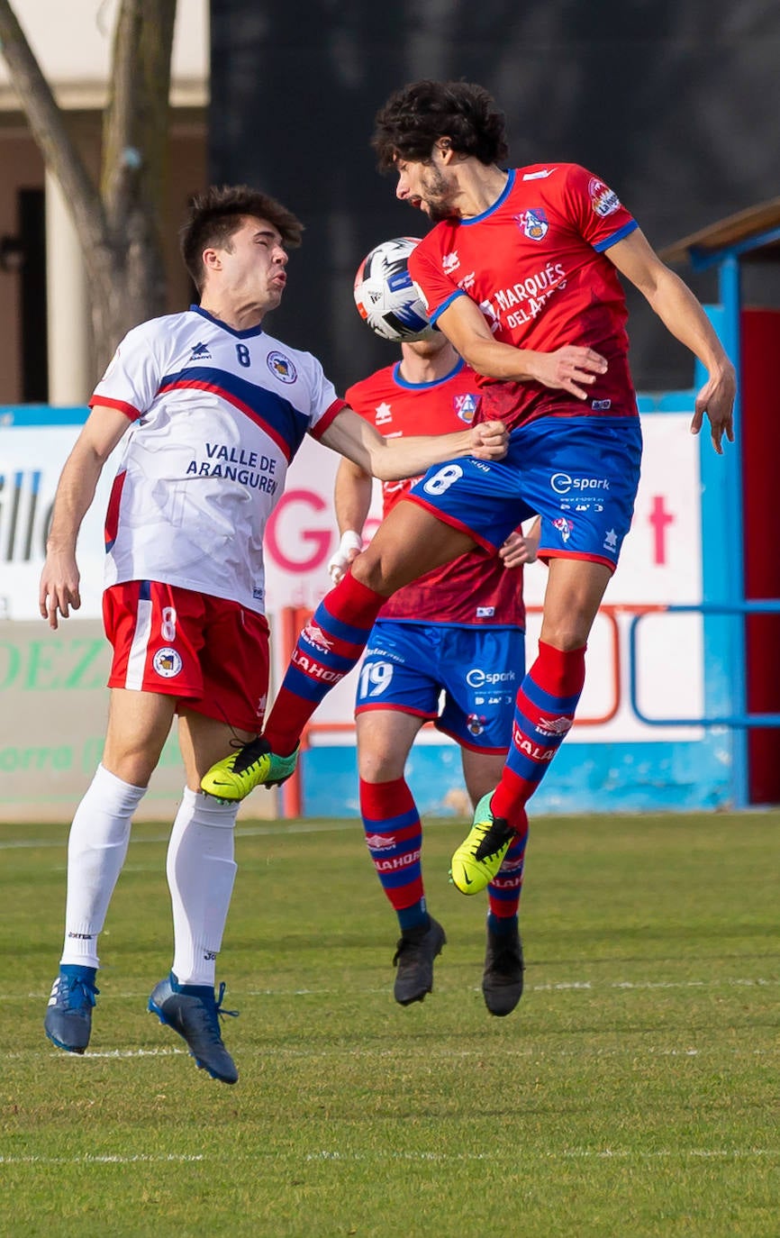 Fotos: Las imágenes del empate entre el Calahorra y la Mutilvera