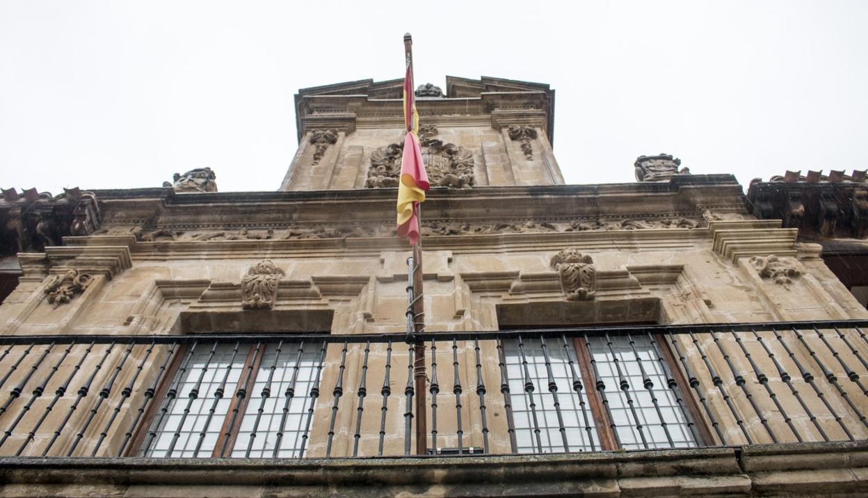 Fachada del Ayuntamiento de Santo Domingo de la Calzada. 