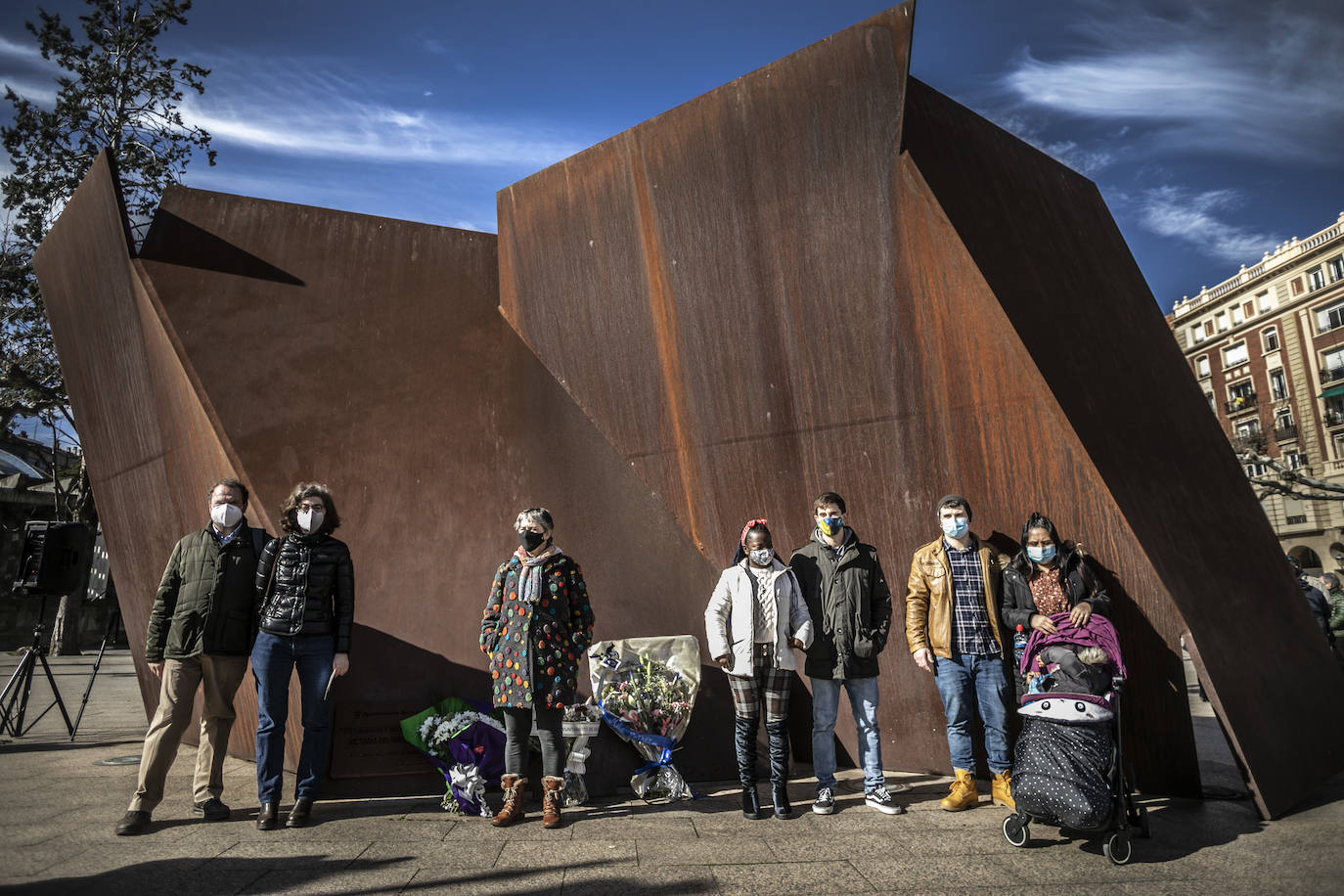 Fotos: Logroño homenajea a Joxeba Pagazaurtundua