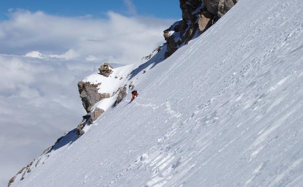 Imagen principal - La vida, subir una montaña... Un ochomilista nos da trucos para no desfallecer