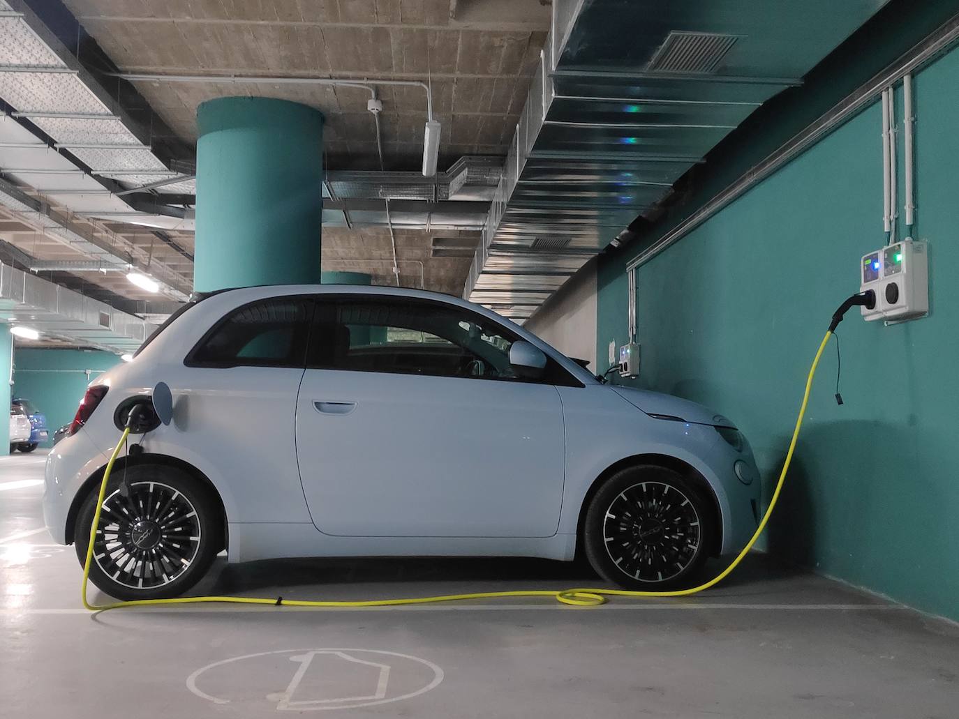 Fotos: Fotogalería: Fiat 500 e, eléctrico y urbano, a prueba