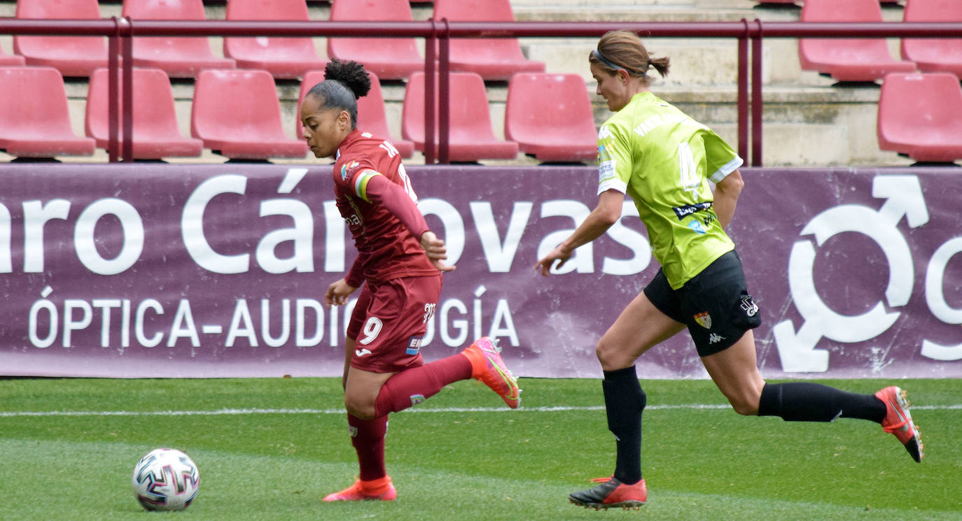 Fotos: Las imágenes del empate entre el EDF Logroño y el Santa Teresa