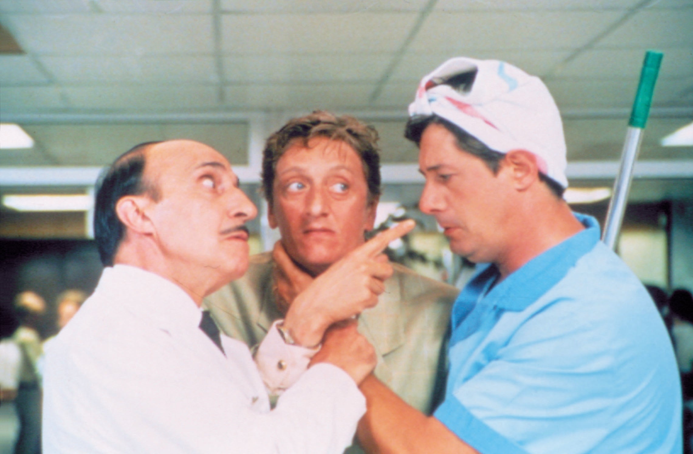 Junto a José Sazatornil y Josema Yuste, en 'Adiós Tiburón' (1996).