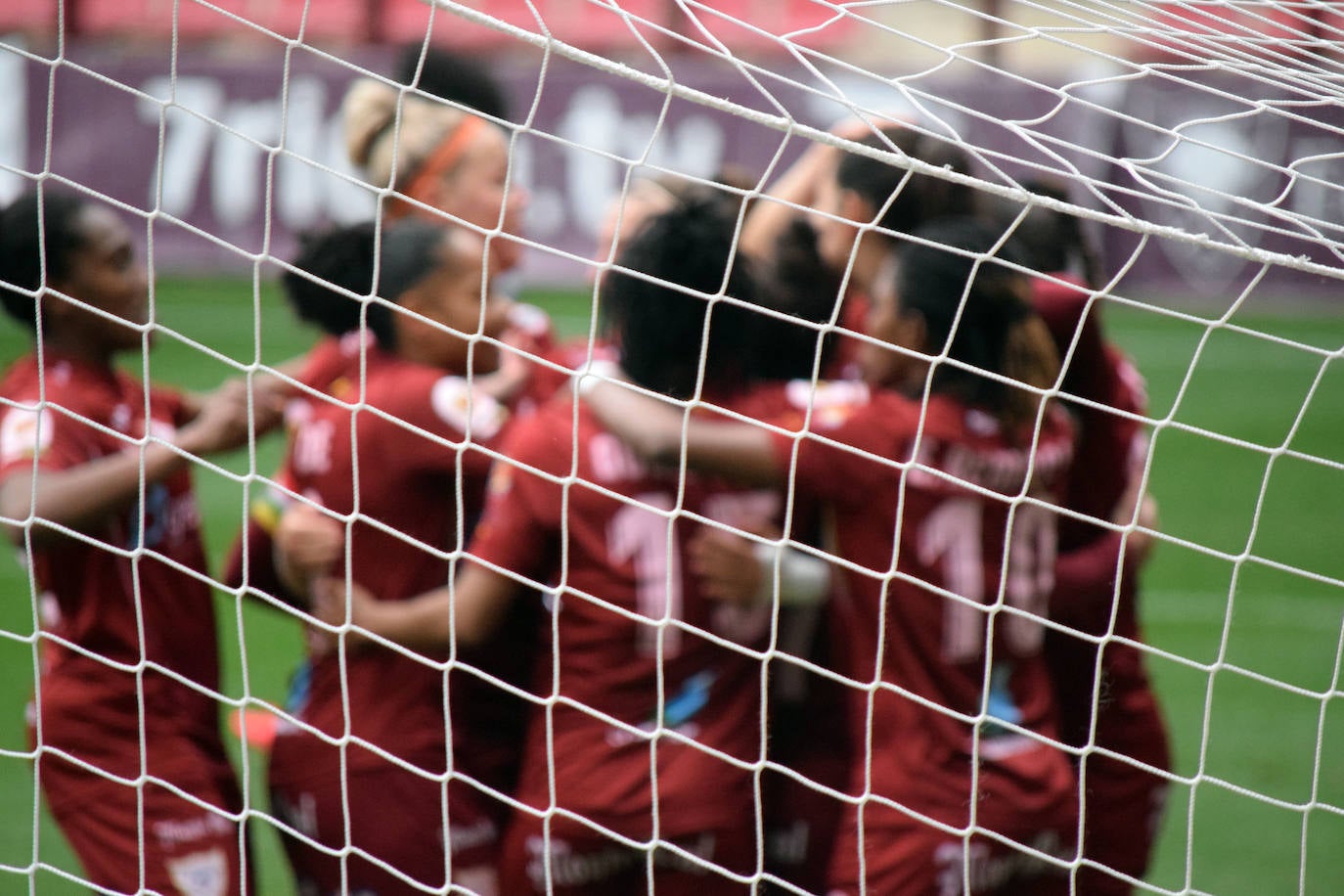 Fotos: Las imágenes del empate entre el EDF Logroño y el Madrid CFF