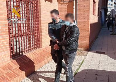 Imagen secundaria 1 - Detenidos en La Rioja dos violentos atracadores que se encontraban en busca y captura