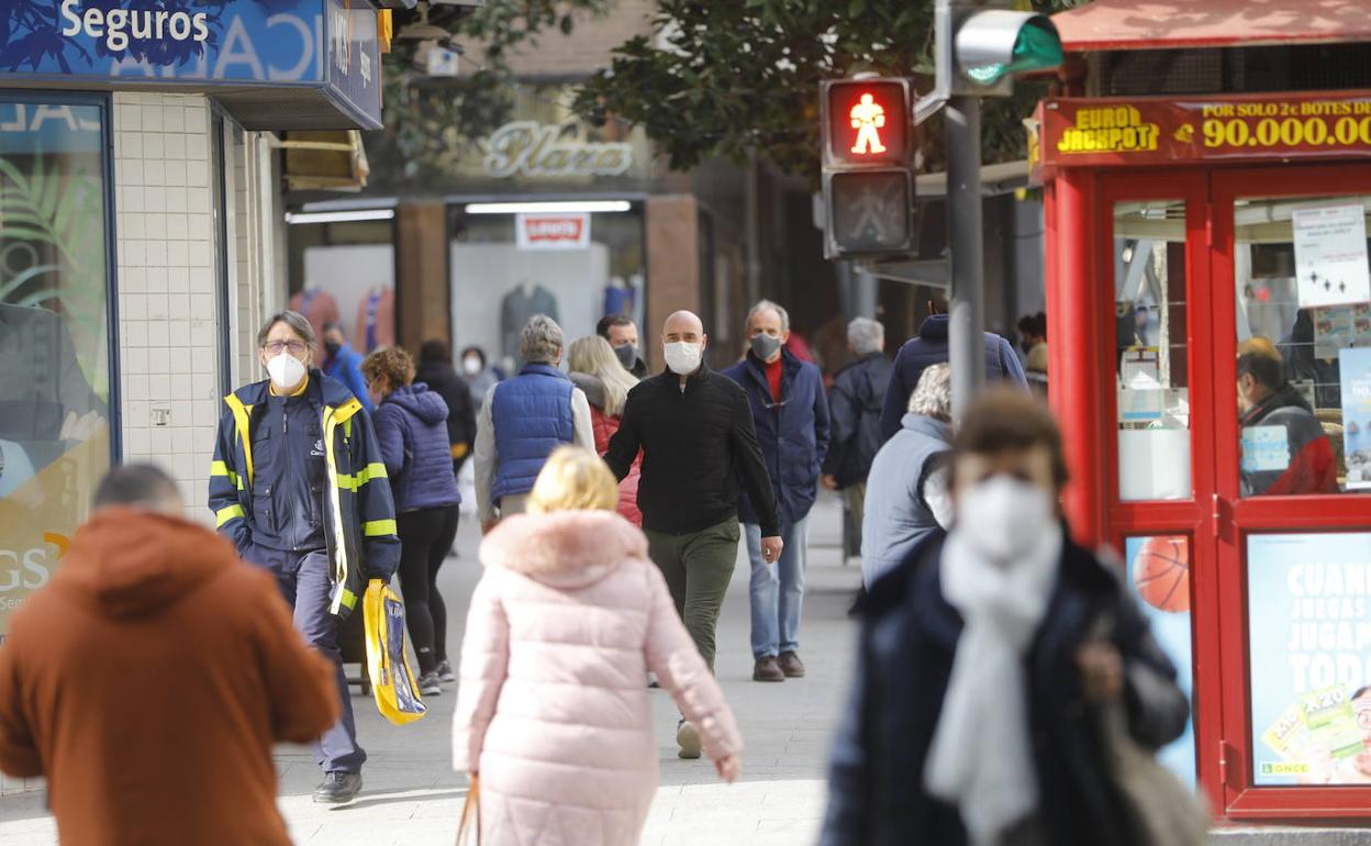 Una céntrica calle de Arnedo. 