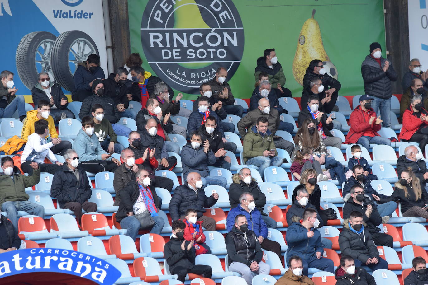 Fotos: La goleada del Calahorra sobre el Osasuna B, en imágenes