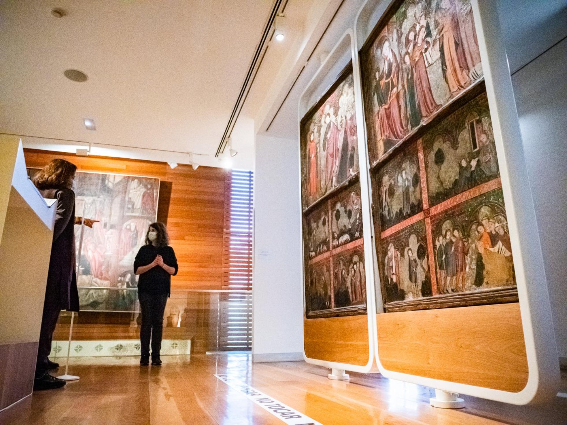 Las Tablas de San Millán (las auténticas), explicadas durante la visita al Museo de La Rioja. 