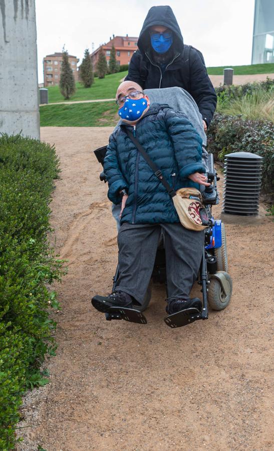 Fotos: El parque Felipe VI, una colina no aapta para todos