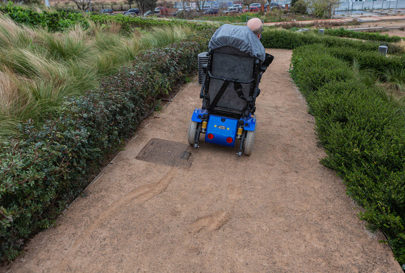 Fotos: El parque Felipe VI, una colina no aapta para todos