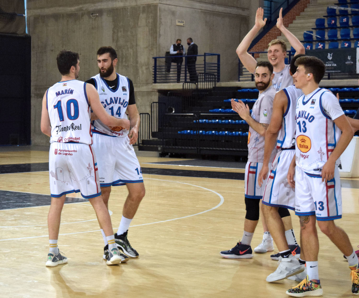 Fotos: El Clavijo logra un gran triunfo frente al Marbella