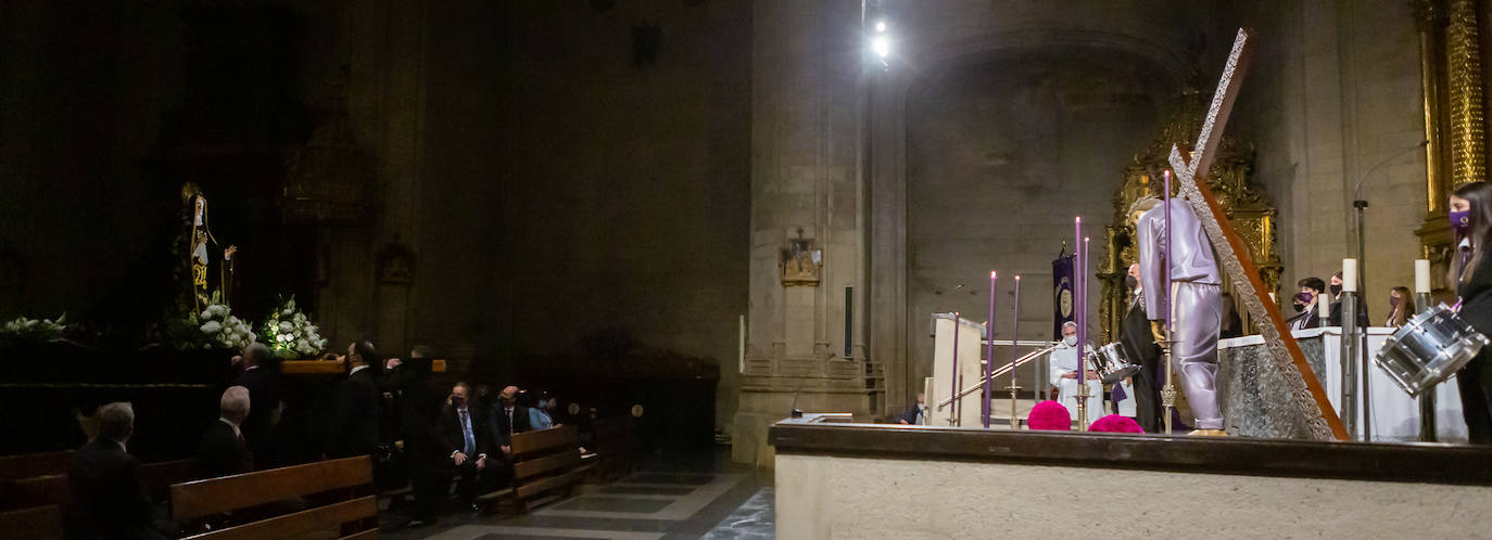 La popular y multitudinaria procesión del Encuentro fue sustituida por un acto en la iglesia de Santiago El Real por la cofradía de El Nazareno, en el que participó la banda procesional.