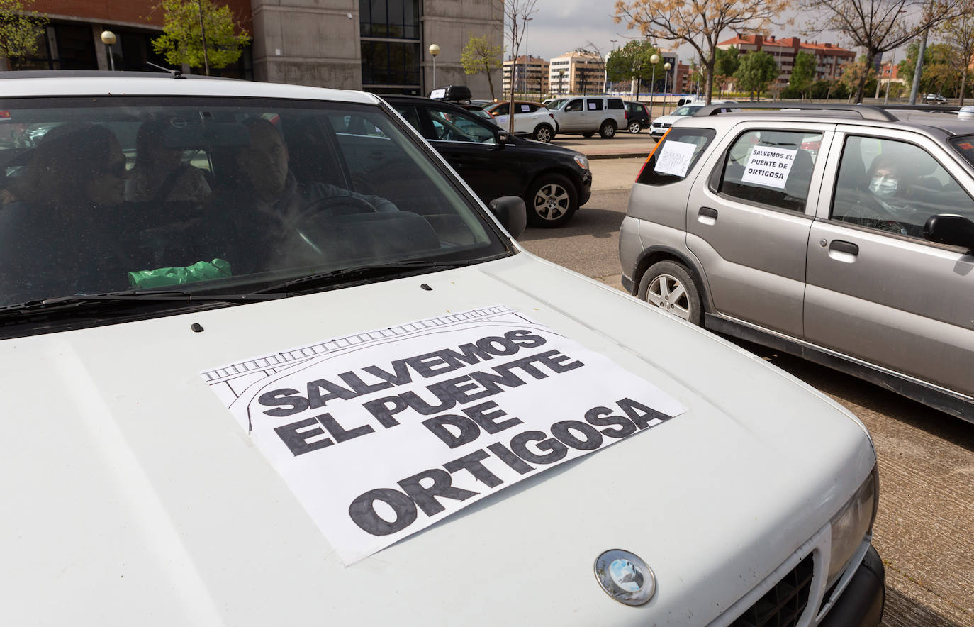 Fotos: Caravana por el viaducto San Martín de Ortigosa