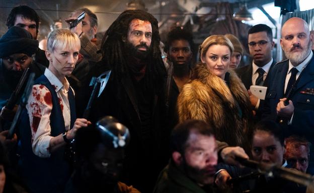 Un fotograma de la segunda temporada de 'Snowpiercer'.