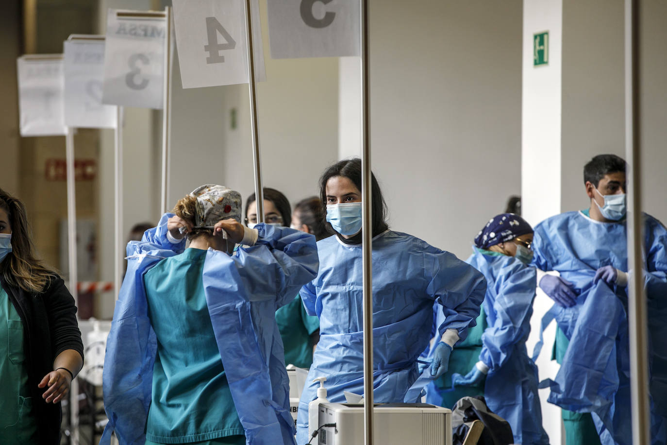 Unos 1.500 logroñeses han sido citados este martes en el Palacio de Congresos de la capital riojana