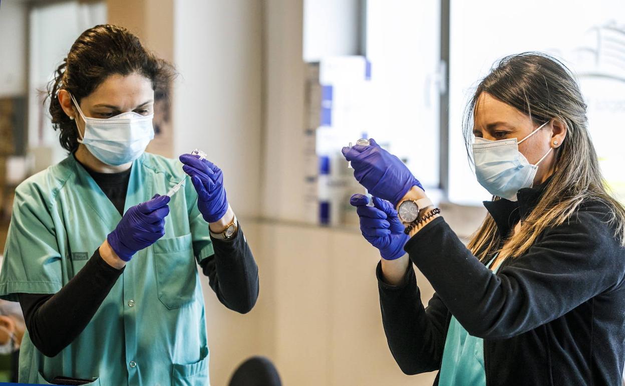 El avance de la pandemia se frena en La Rioja pero aumenta la incidencia en mayores de 65