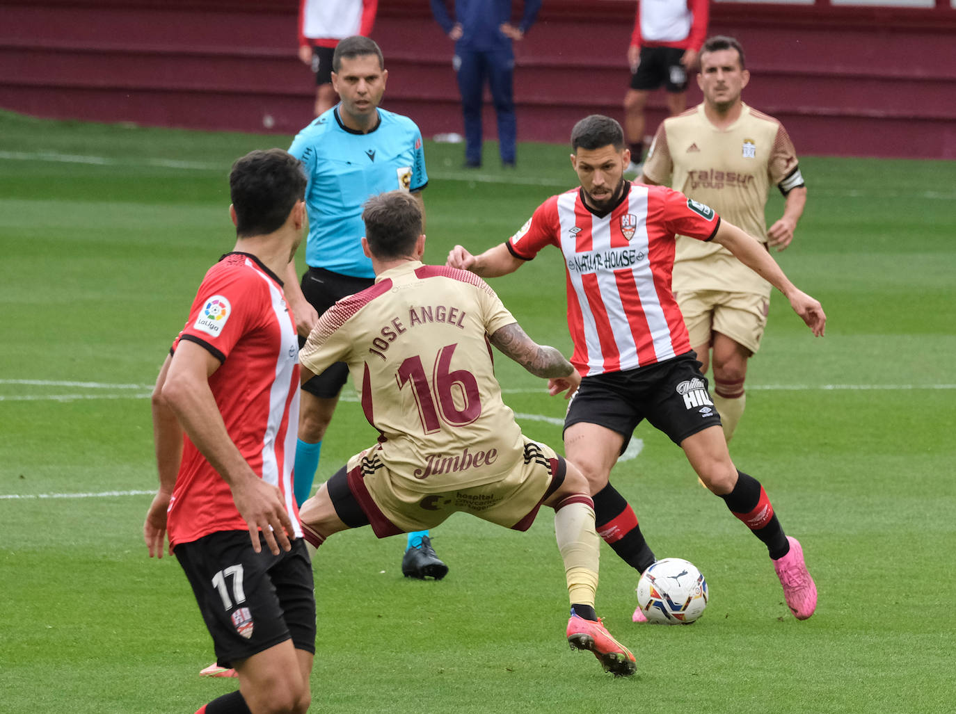 Fotos: Las imágenes de la derrota de la UD Logroñés ante el Cartagena