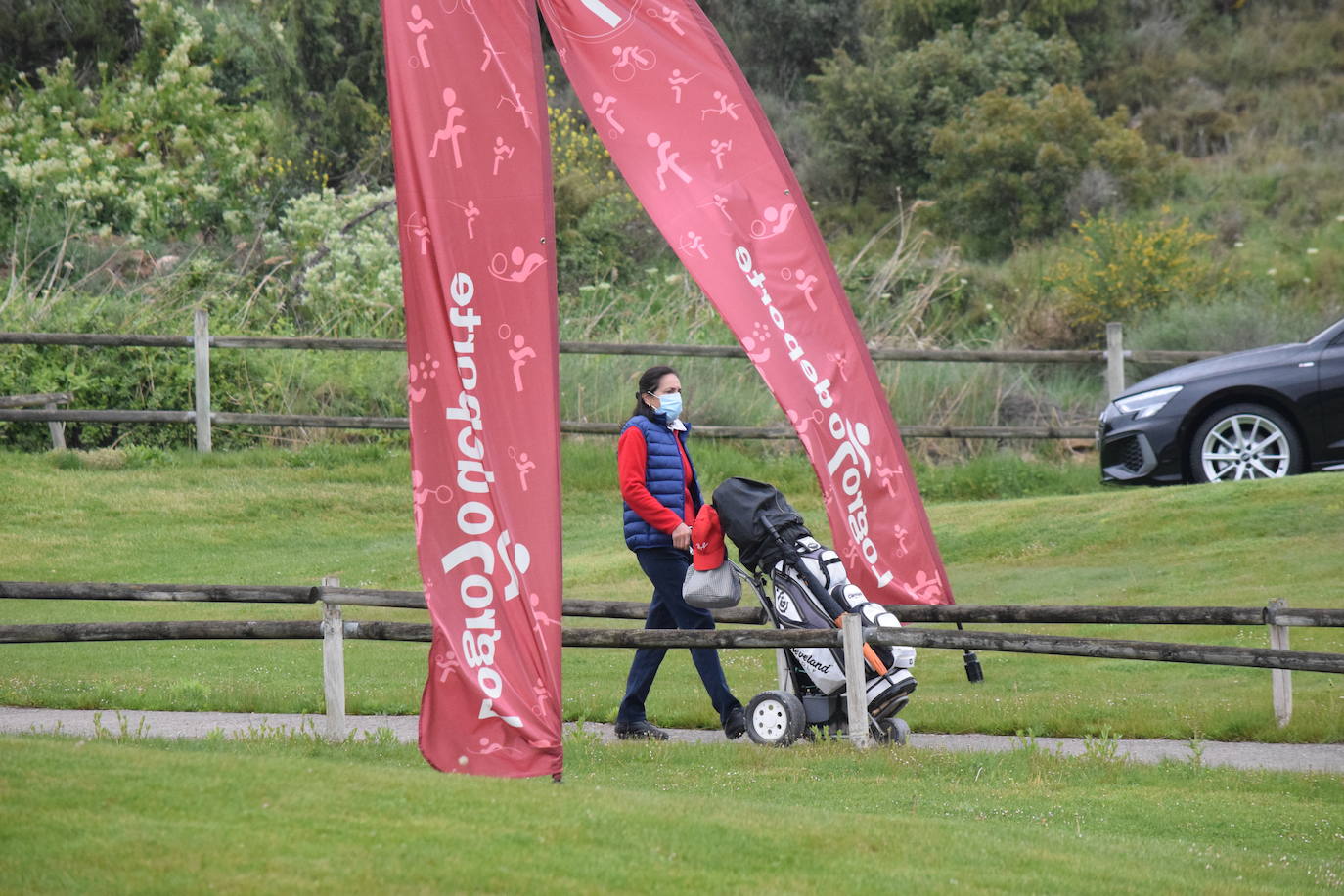 Imágenes de los jugadores durante el Torneo Viña Ibalba, de la Liga de Golf y Vino.