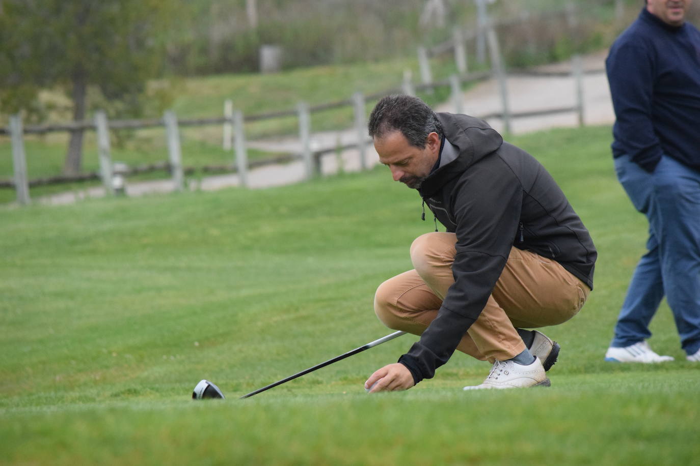 Imágenes de los jugadores durante el Torneo Viña Ibalba, de la Liga de Golf y Vino.