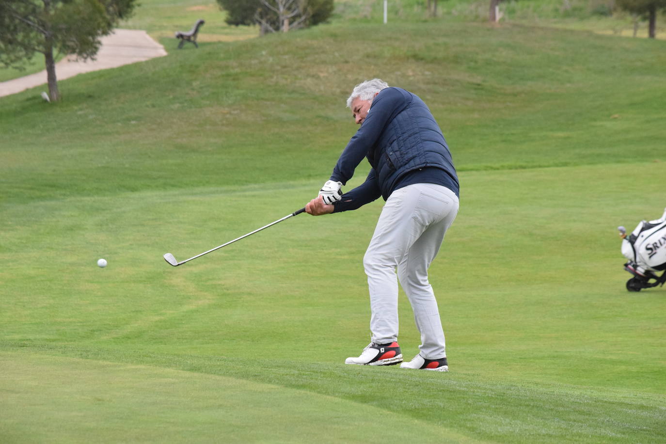 Imágenes de los jugadores durante el Torneo Viña Ibalba, de la Liga de Golf y Vino.