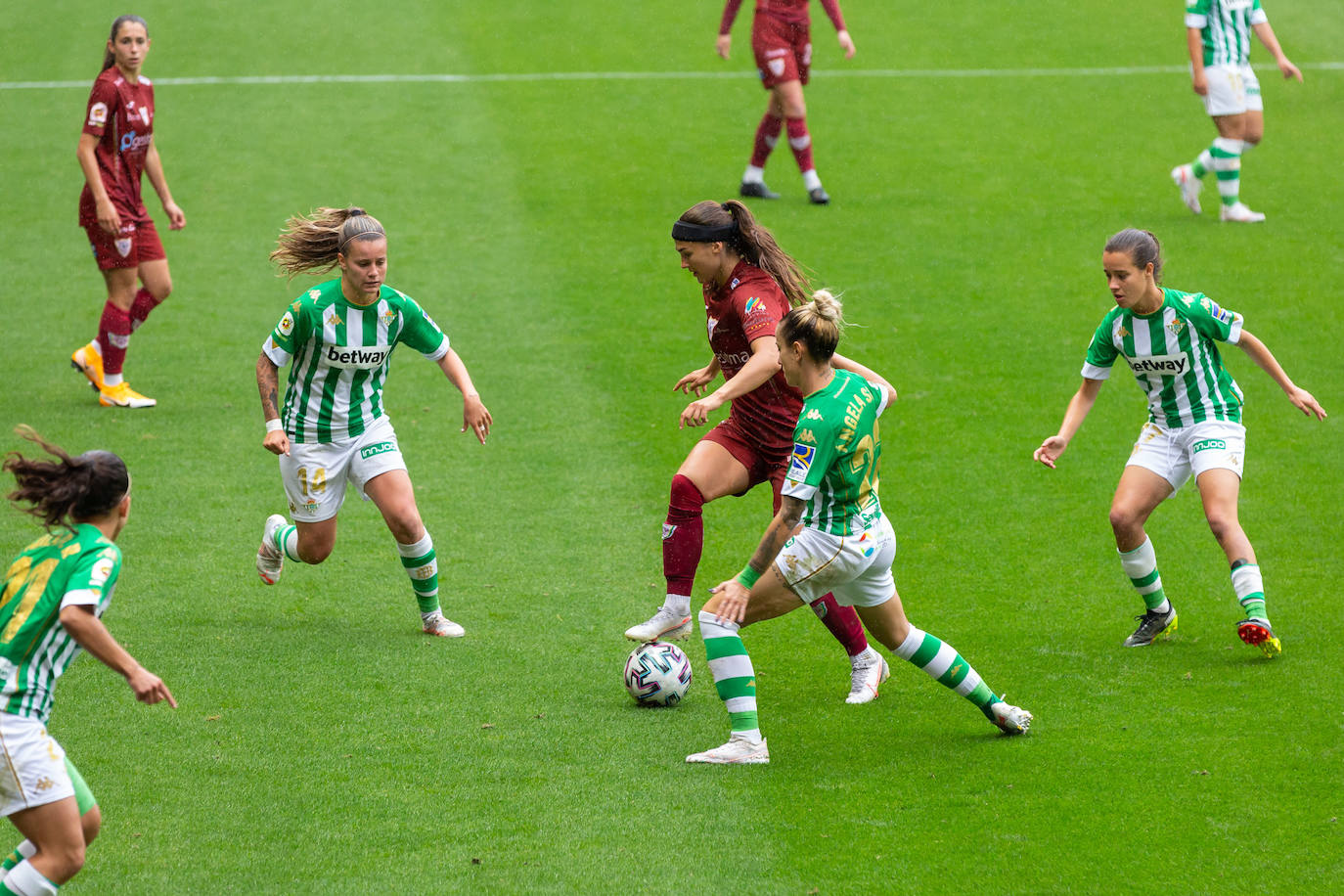 Fotos: La derrota del EDF Logroño ante el Betis, en imágenes