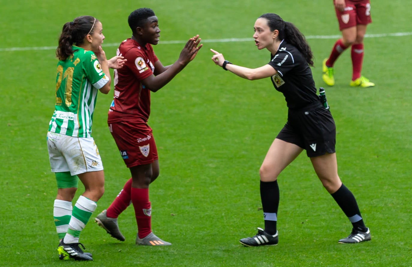 Fotos: La derrota del EDF Logroño ante el Betis, en imágenes