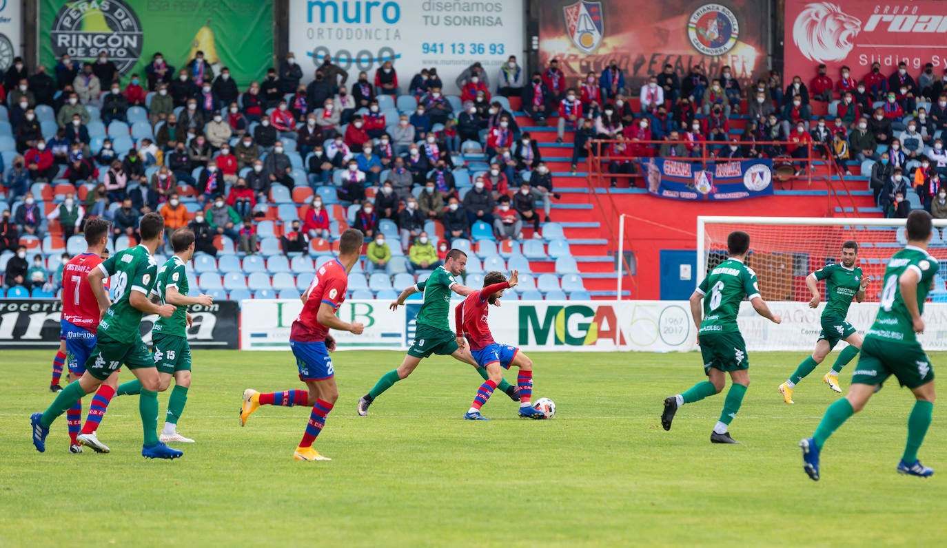 Fotos: Las imágenes del Calahorra-Amorebieta