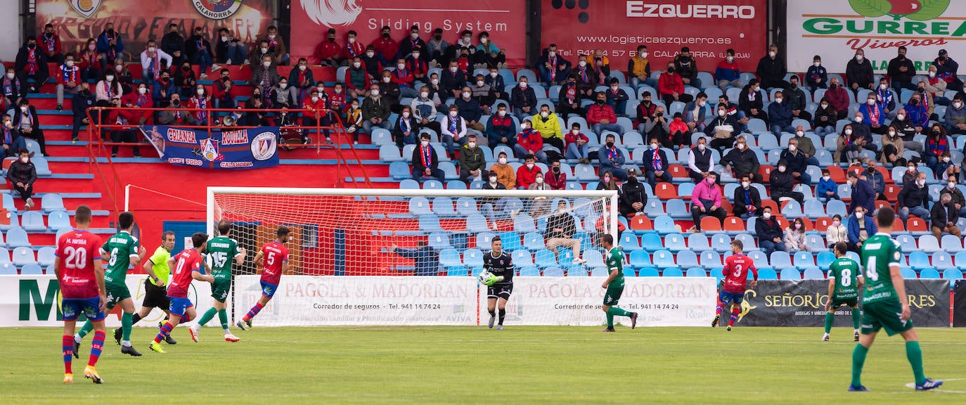 Fotos: Las imágenes del Calahorra-Amorebieta