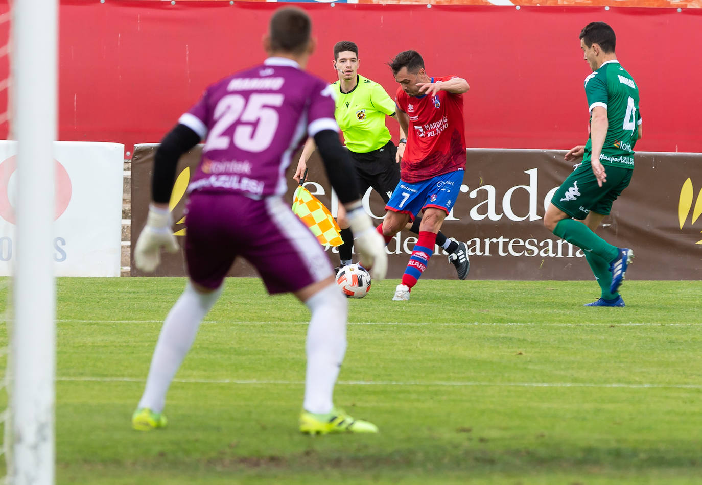 Fotos: Las imágenes del Calahorra-Amorebieta