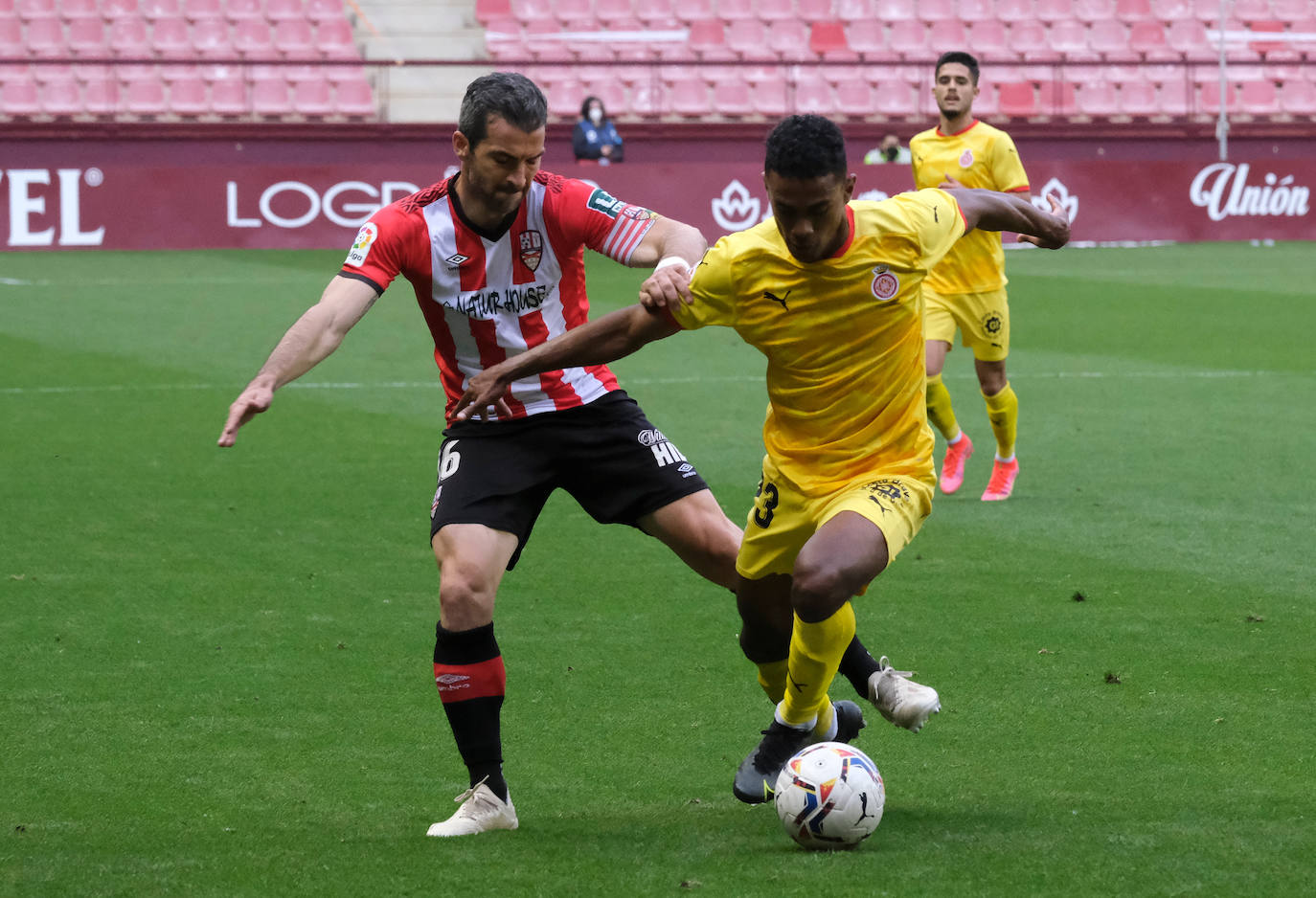 Fotos: Las imágenes de la dura derrota de la UD Logroñés ante el Girona