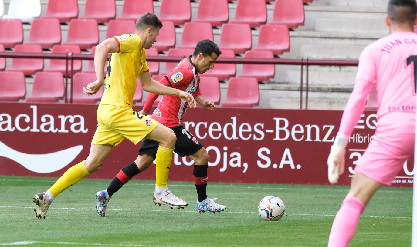 Fotos: Las imágenes de la dura derrota de la UD Logroñés ante el Girona