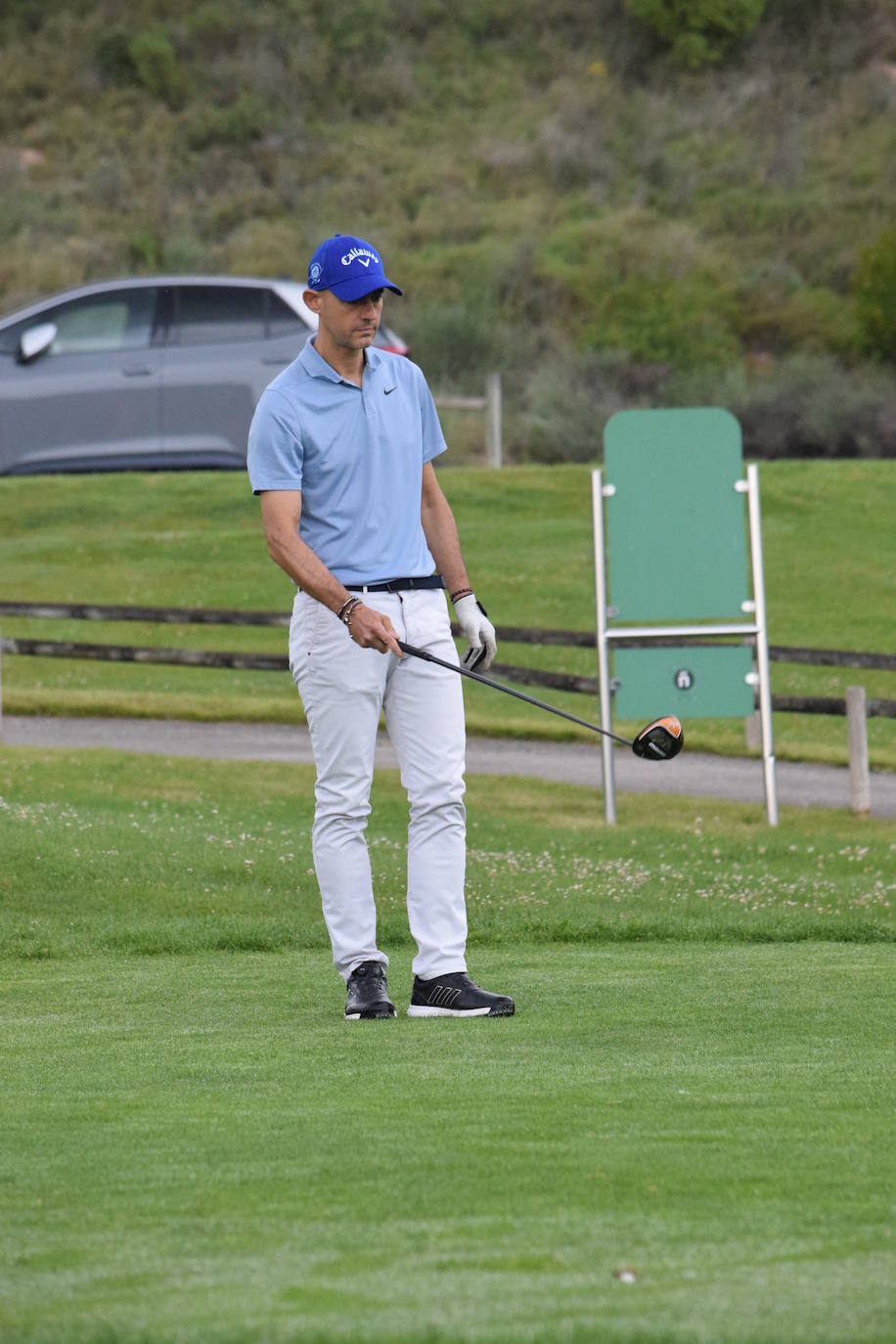 Los participantes en el torneo Bodegas Altanza de la Liga de Golf y Vino disfrutaron de un gran día de gol en El Campo de Logroño.