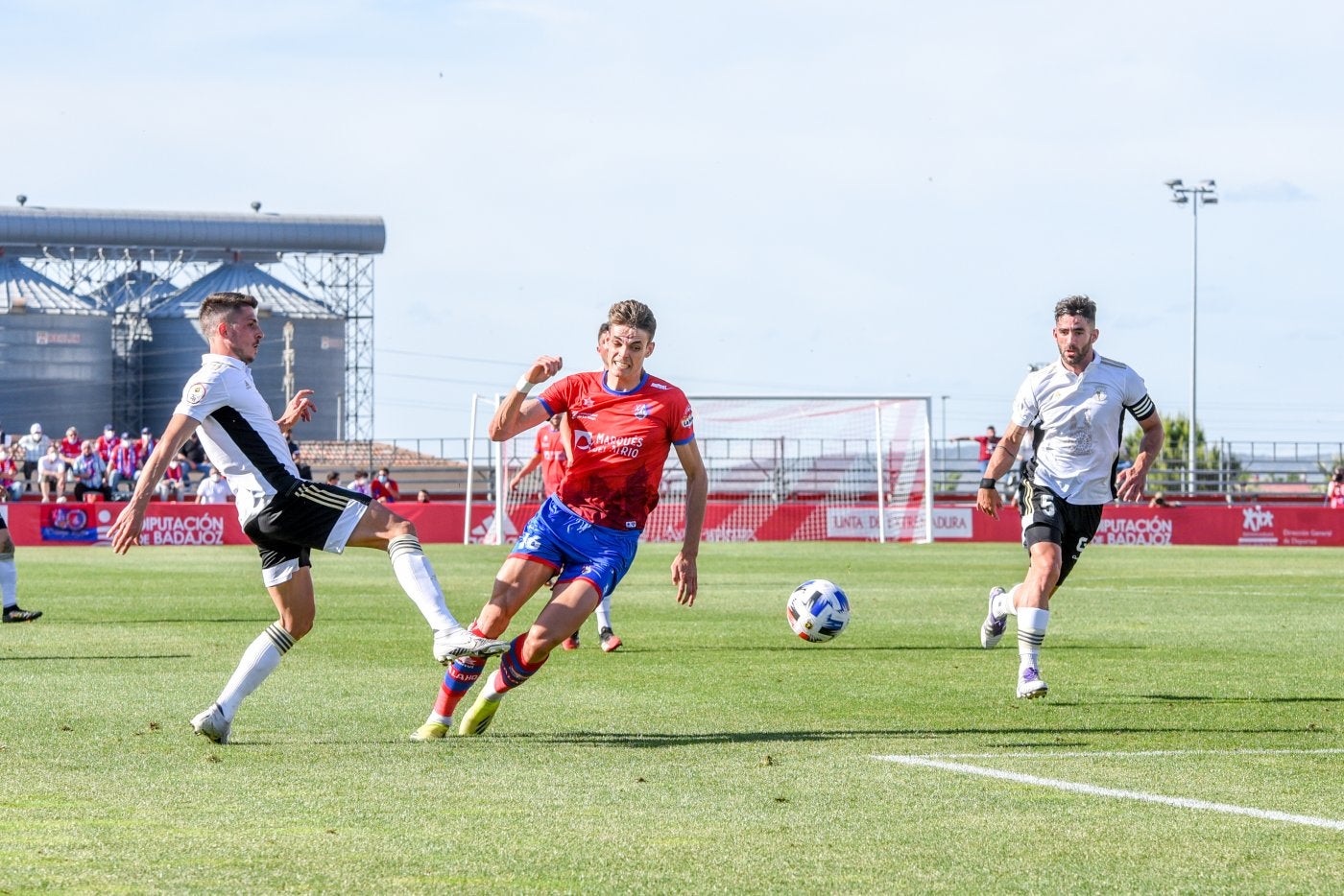 Jorge Martínez-Losa finaliza su cesión. 