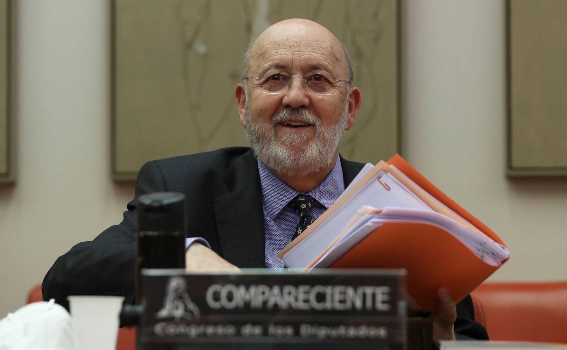 El director del CIS, José Félix Tezanos, comparece en el Congreso en noviembre de 2020.