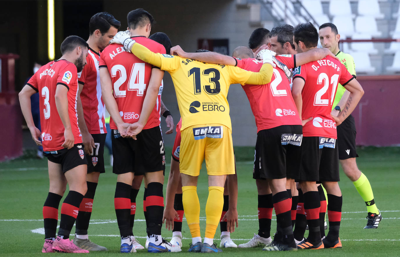Fotos: Las imágenes de la victoria de la UD Logroñés sobre el Fuenlabrada