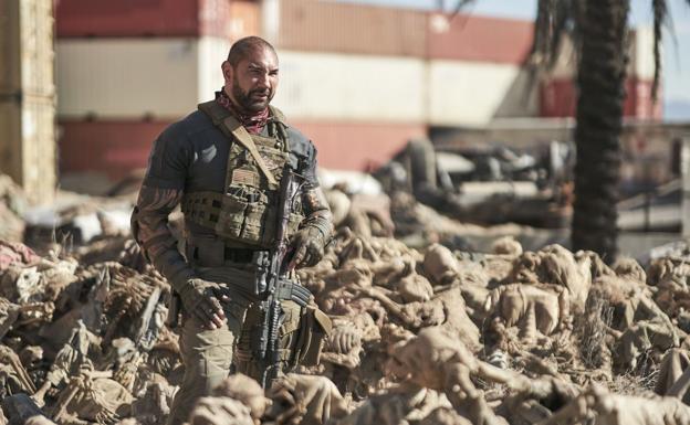 Dave Bautista, en un fotograma de 'Ejército de los muertos'.