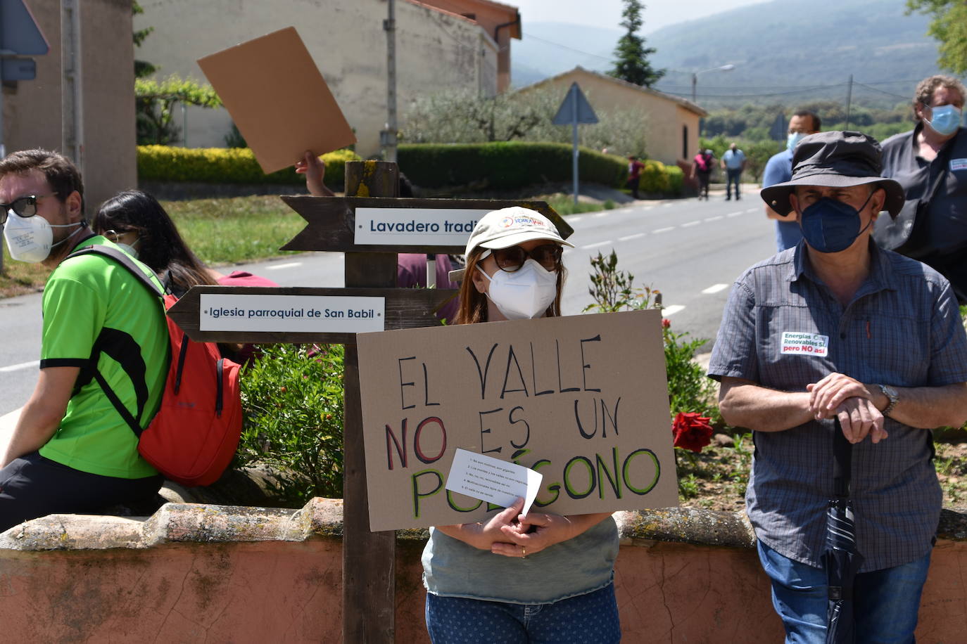 Fotos: Marcha contra los &#039;gigantes&#039; en el valle de Ocón