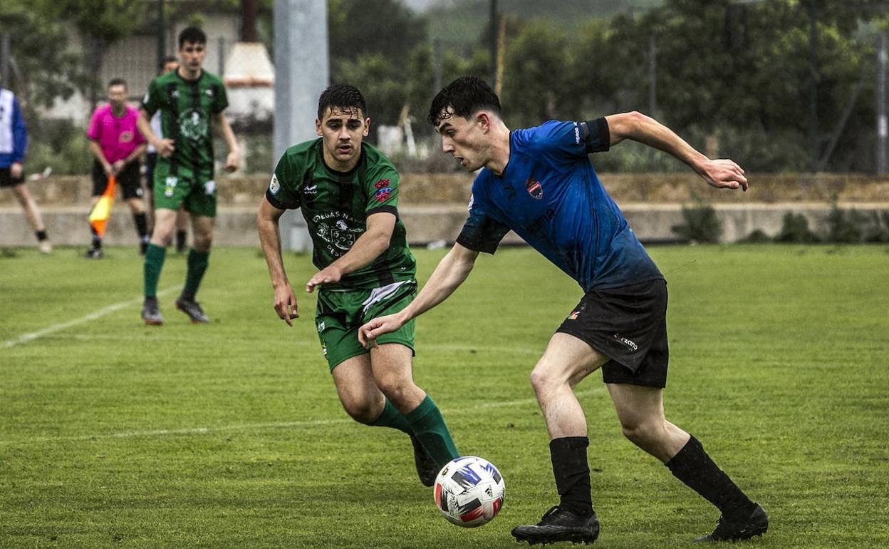 Un penalti permite que el Agoncillo siga descansando fuera del descenso