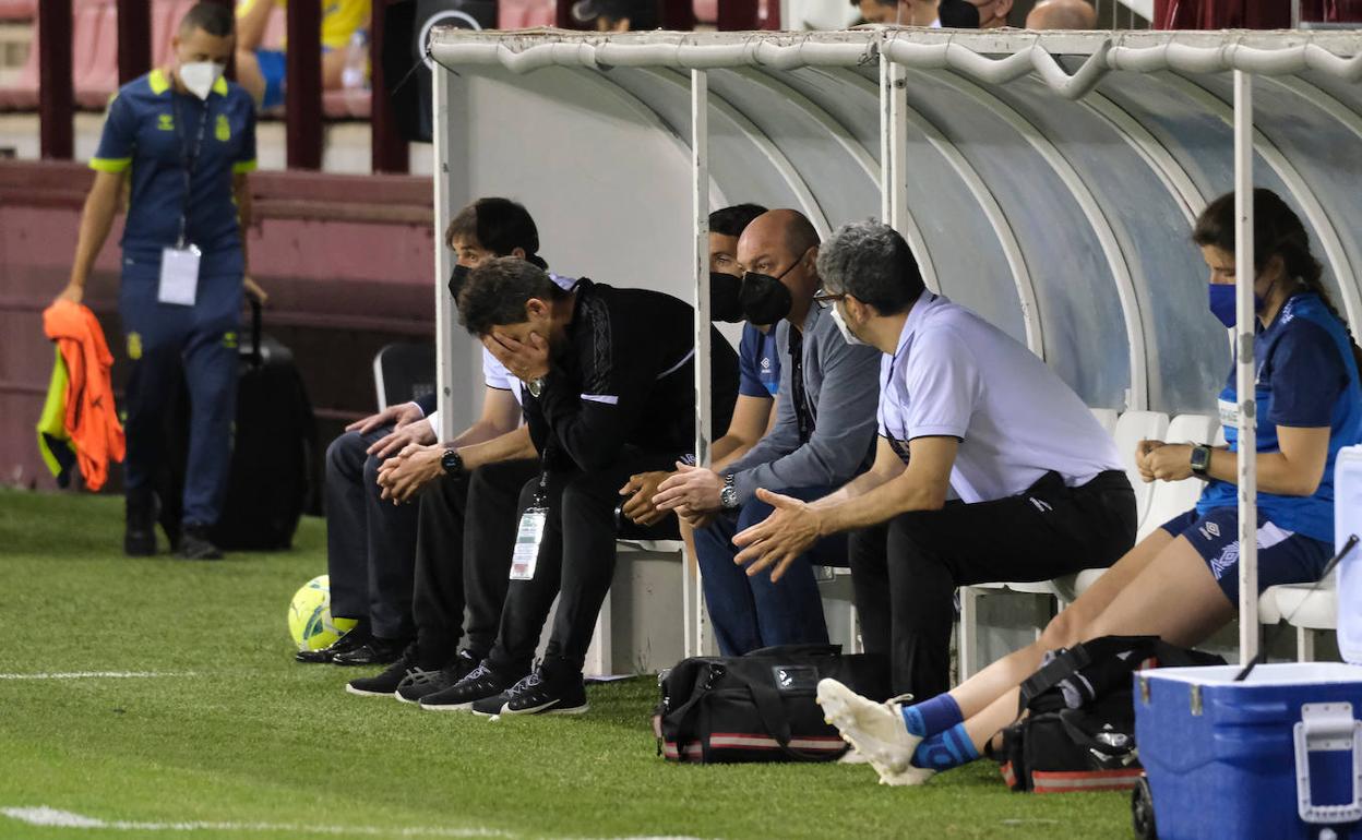 Sergio Rodríguez, cabizbajo en el campo. 