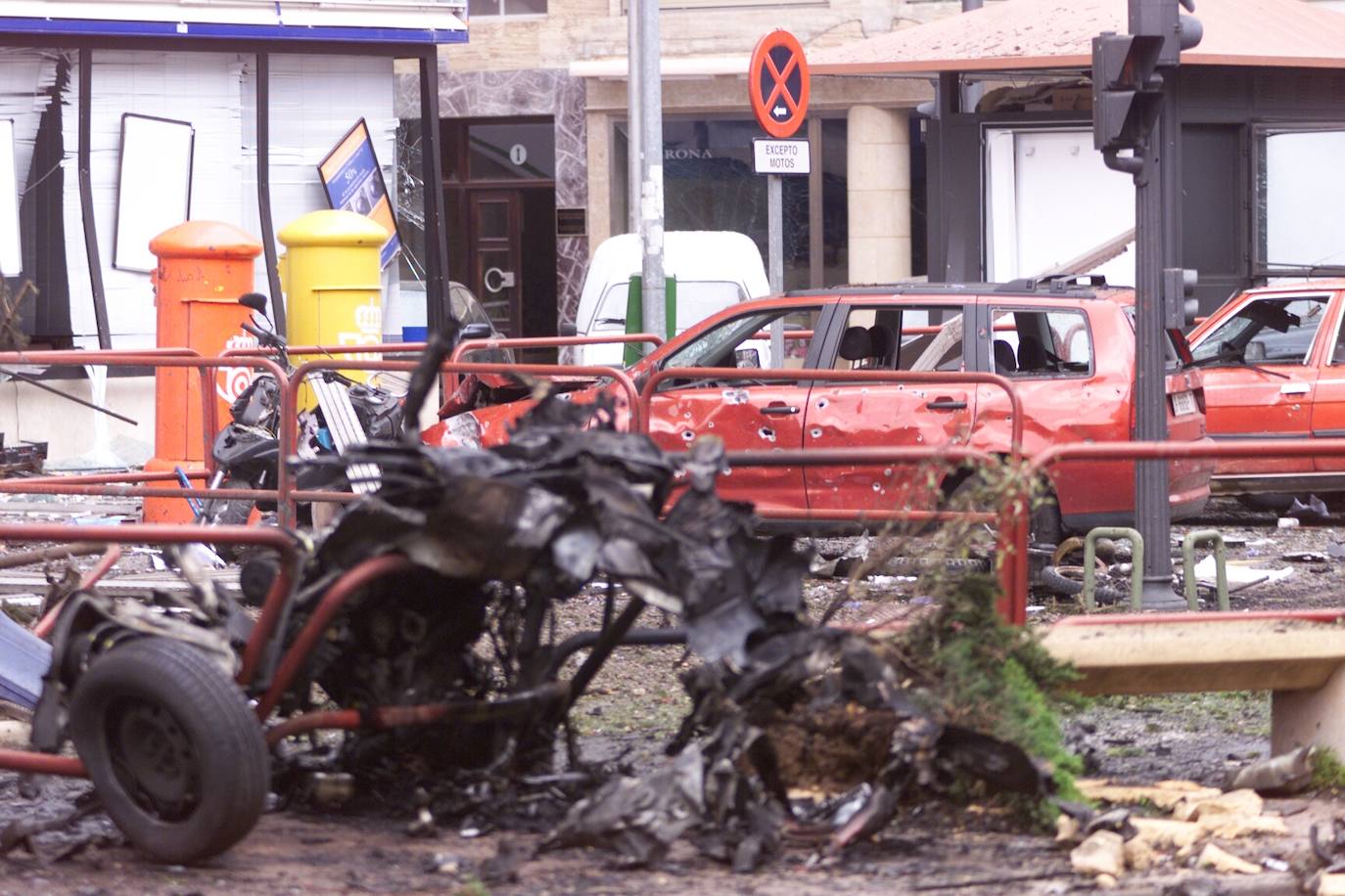 Fotos: Así fue el atentado de ETA en Logroño hace 20 años