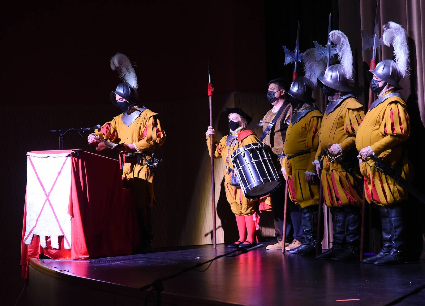 Numerosos actos han tenido lugar en el día del patrón de Logroño: el concierto de la Banda Municipal Música en La Concha del Espolón, Encomienda de Santiago Lucronium, organizada por la Trapería de Klaus en el Serendipia e interpretación de Michel García de su canción a Logroño, homenaje a la ciudadanía que resistió el asedio, misa solemne de San Bernabé y actuación del Orfeón Logroñés en La Redonda y representaciones del teatro renacentista en el Auditorio.