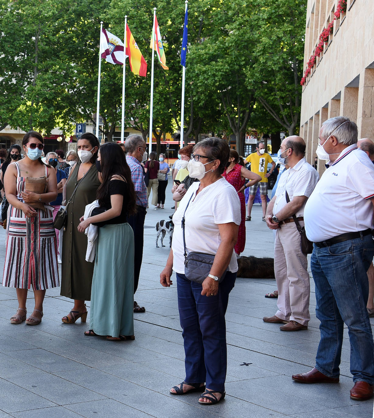 Fotos: Concentración en Logroño contra la violencia machista