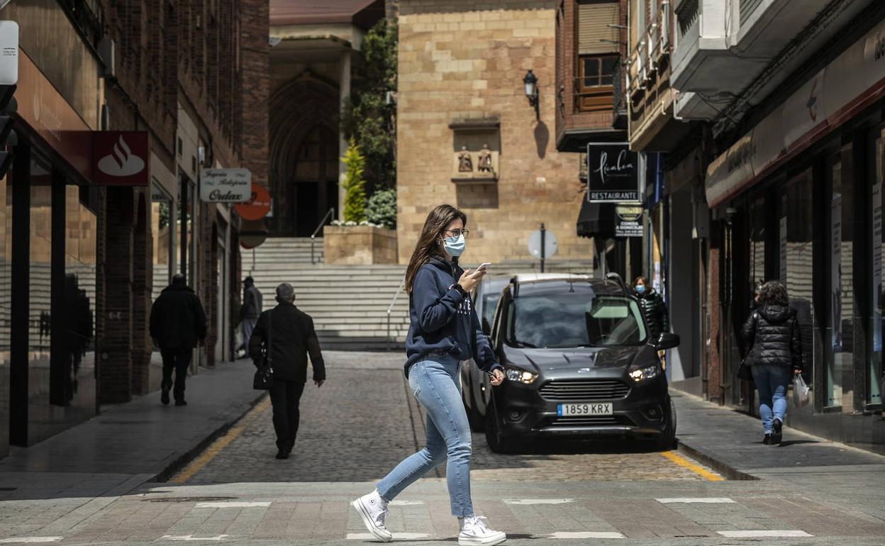 Un nuevo brote en Arnedo afecta a 18 jóvenes